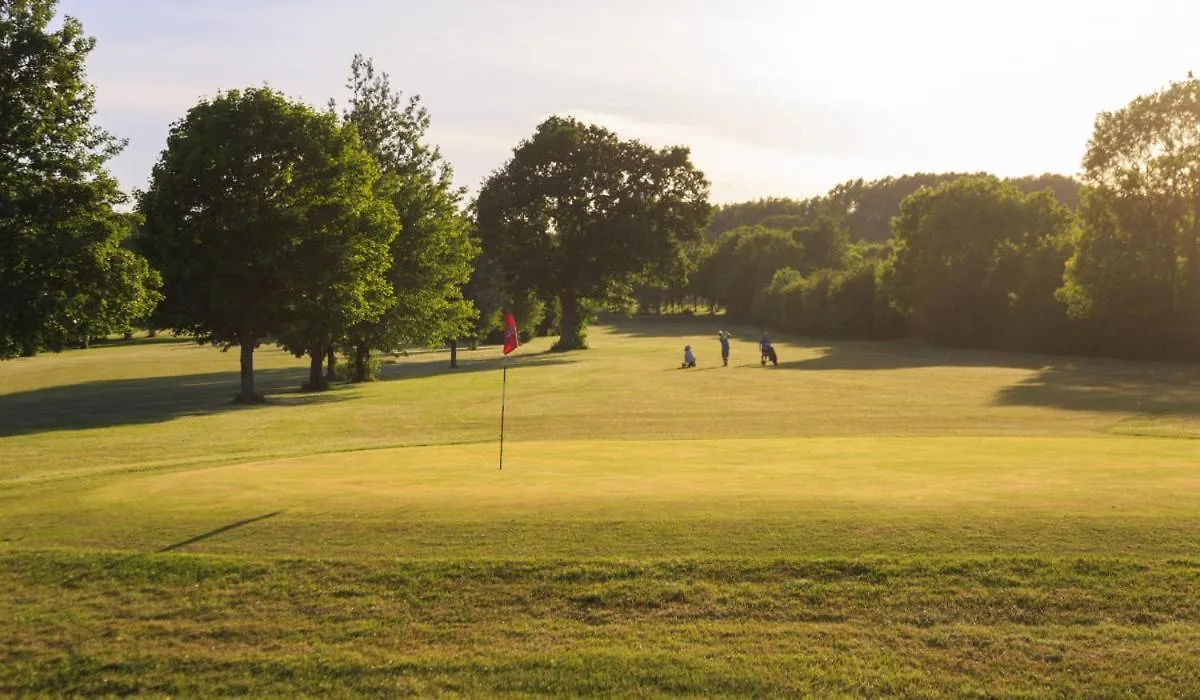 Rodway Hill Golf & Eco Pod Hotel Gloucester