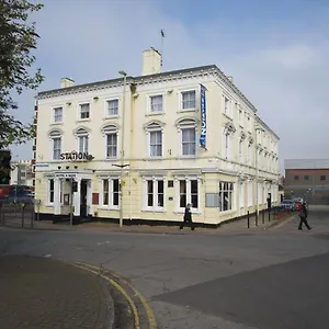 Inn Station, Gloucester